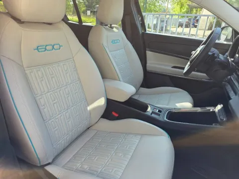 Fiat 600 1.2 hybrid La Prima 110cv auto - Immagine 23