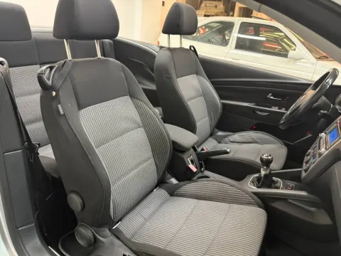 Volkswagen Eos 2.0t tsi - Immagine 17