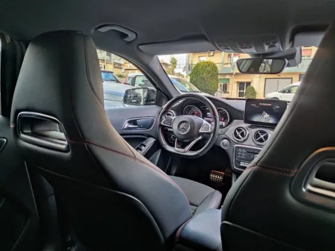 Mercedes GLA 200 d Premium 4matic auto - Immagine 13