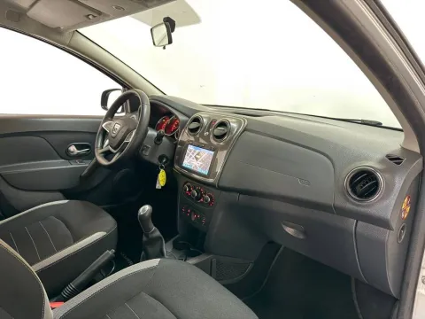 Dacia Sandero Stepway 0.9 tce s&s 90cv - Immagine 13
