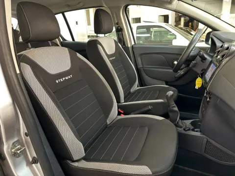Dacia Sandero Stepway 0.9 tce s&s 90cv - Immagine 17