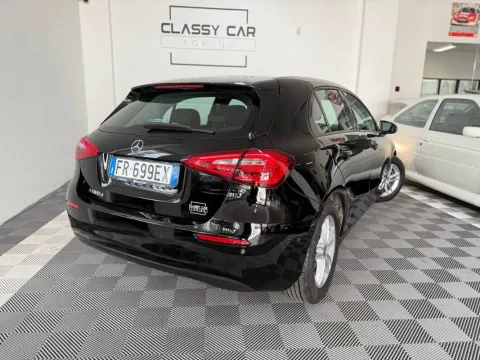 Mercedes A 180 Business auto - Immagine 9