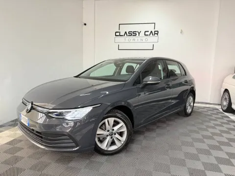 Volkswagen Golf 1.5 etsi evo Life 130cv dsg - Immagine 1