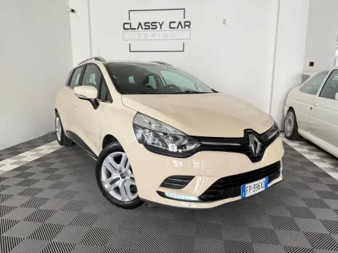 Renault Clio Sporter 1.2 16v Zen 75cv - Immagine 4