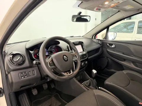 Renault Clio Sporter 1.2 16v Zen 75cv - Immagine 11