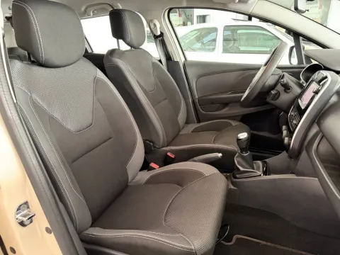 Renault Clio Sporter 1.2 16v Zen 75cv - Immagine 17