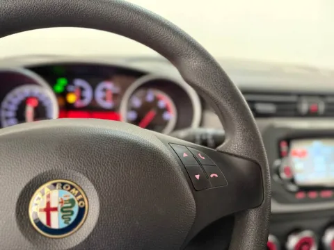 Alfa Romeo Giulietta 1.6 jtdm Exclusive E5+ - Immagine 20