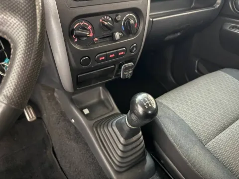 Suzuki Jimny 1.3 16v JLX+ 4wd - Immagine 19