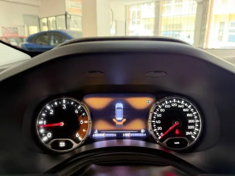Jeep Renegade 1.6 mjt Limited fwd 120cv - Immagine 19