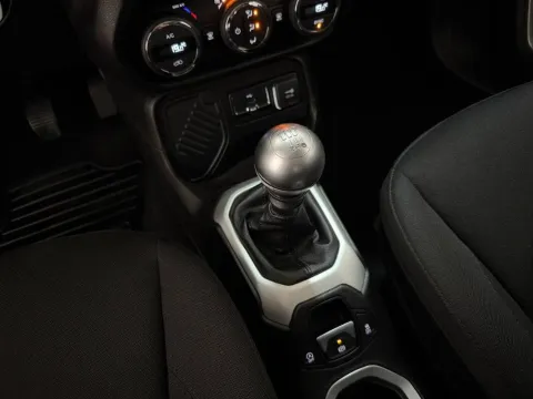 Jeep Renegade 1.6 mjt Limited fwd 120cv - Immagine 21