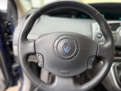 Renault Scenic 1.6 16v Confort Authentique - Immagine 7