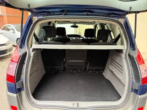 Renault Scenic 1.6 16v Confort Authentique - Immagine 16