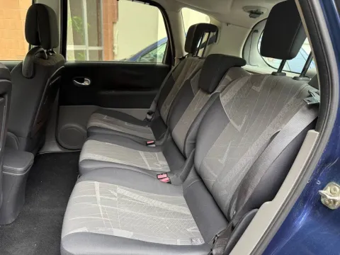 Renault Scenic 1.6 16v Confort Authentique - Immagine 19