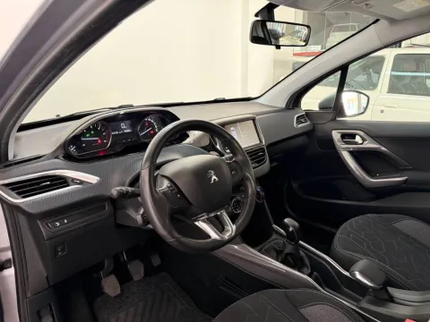 Peugeot 2008 1.6 bluehdi Active 100cv my16 - Immagine 11