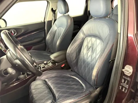 Mini Mini Clubman 1.5 One D Business - Immagine 16
