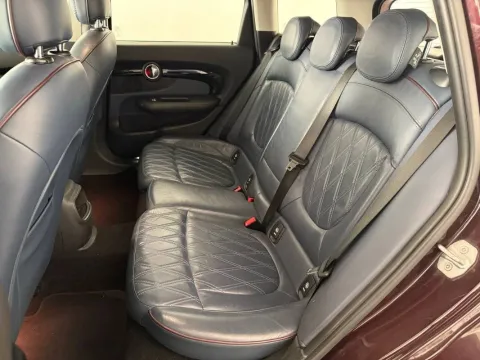 Mini Mini Clubman 1.5 One D Business - Immagine 18