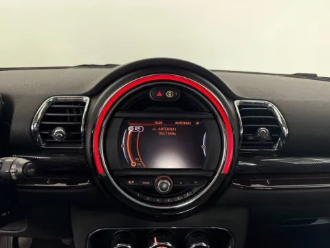 Mini Mini Clubman 1.5 One D Business - Immagine 26