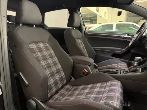 Volkswagen Golf 3p 2.0 tsi Gti Performance - Immagine 17