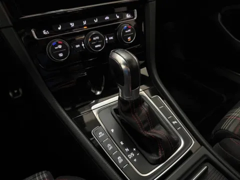 Volkswagen Golf 3p 2.0 tsi Gti Performance - Immagine 27