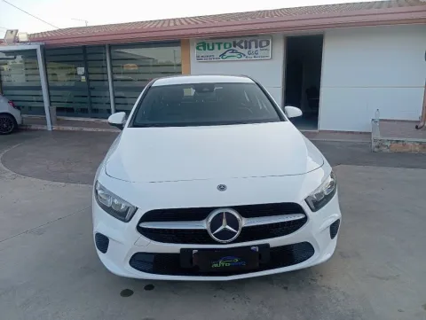 Mercedes A 200 d Sport auto - Immagine 2