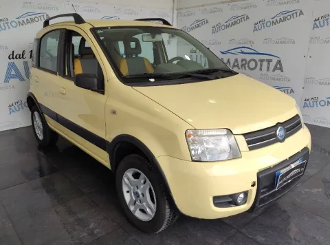 Fiat Panda 1.3 mjt 16v Climbing 4x4 - Immagine 3