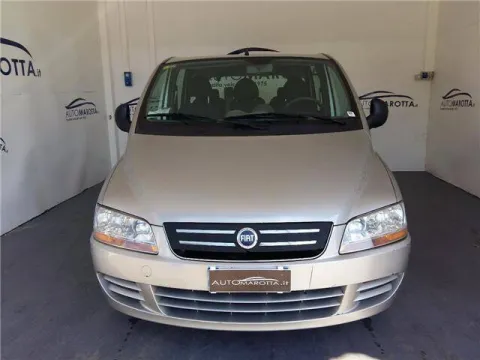 Fiat Multipla 1.6 16v natural power Dynamic - Immagine 2