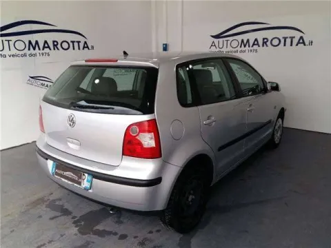 Volkswagen Polo 5p 1.4 tdi Trendline - Immagine 4