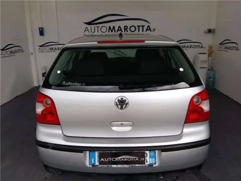 Volkswagen Polo 5p 1.4 tdi Trendline - Immagine 5