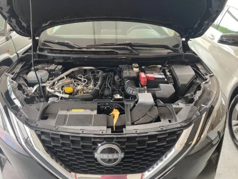 Nissan Qashqai 1.3 mhev N-Connecta 2wd 158cv xtronic - Immagine 19