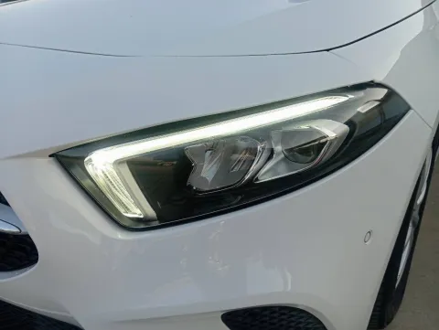 Mercedes A 200 d Sport auto - Immagine 10