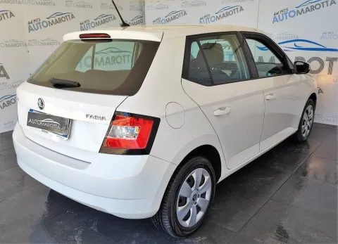Skoda Fabia 1.4 tdi Executive 90cv - Immagine 5