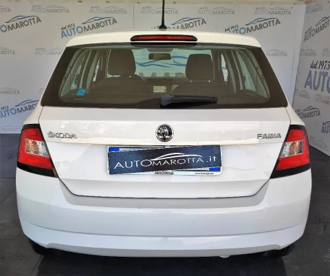 Skoda Fabia 1.4 tdi Executive 90cv - Immagine 6