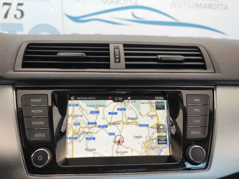 Skoda Fabia 1.4 tdi Executive 90cv - Immagine 15