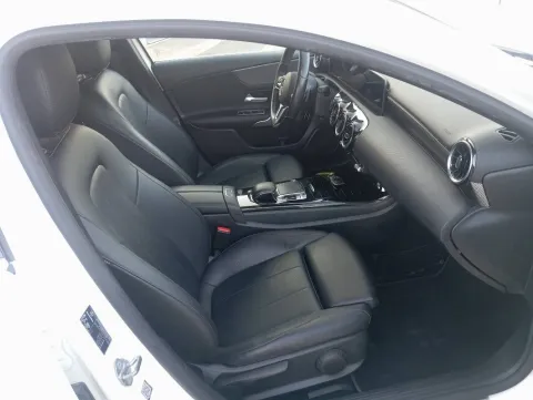 Mercedes A 200 d Sport auto - Immagine 12