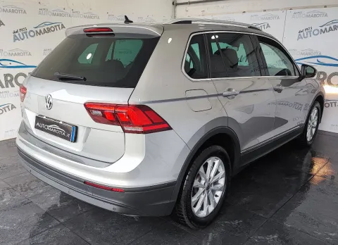 Volkswagen Tiguan 1.6 tdi Business 115cv - Immagine 5