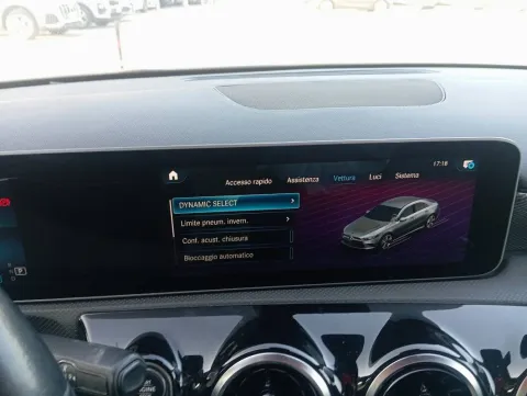 Mercedes A 200 d Sport auto - Immagine 25