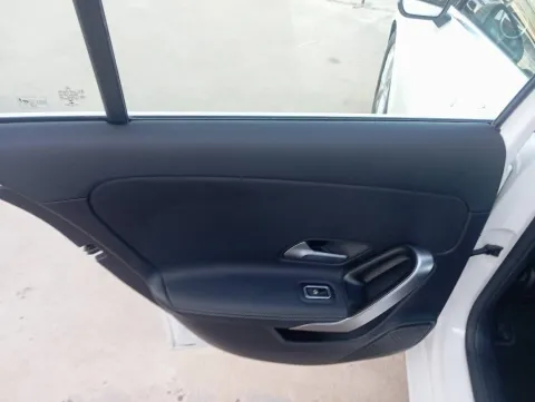 Mercedes A 200 d Sport auto - Immagine 26