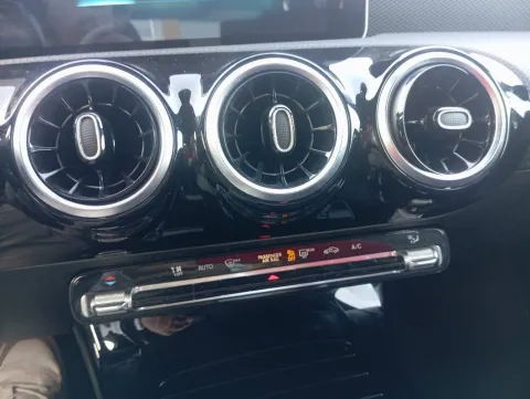 Mercedes A 200 d Sport auto - Immagine 31