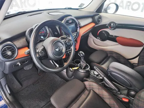 Mini Mini 1.5 Cooper D Hype Seven 5p auto - Immagine 12