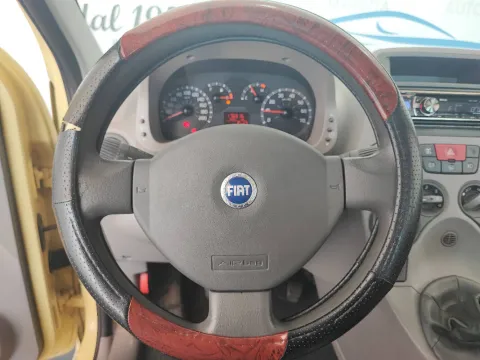 Fiat Panda 1.2 Climbing 4x4 - Immagine 8