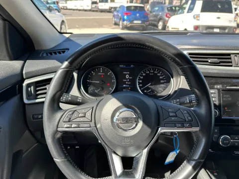 Nissan Qashqai 1.5 dci Business 115cv - Immagine 12