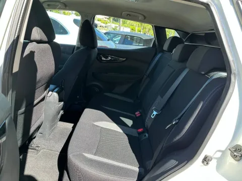 Nissan Qashqai 1.5 dci Business 115cv - Immagine 19