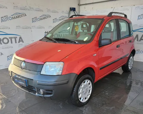 Fiat Panda 1.3 mjt 16v Climbing 4x4 - Immagine 1