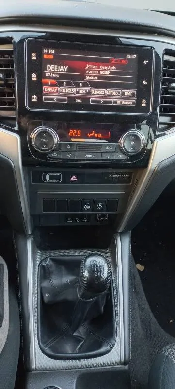 Mitsubishi L200 cl.cab 2.3d Inform 4wd 150cv - Immagine 20
