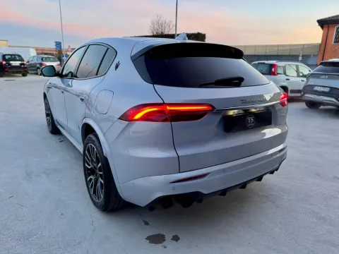 Maserati Grecale 2.0 mhev Modena 330cv auto - Immagine 3