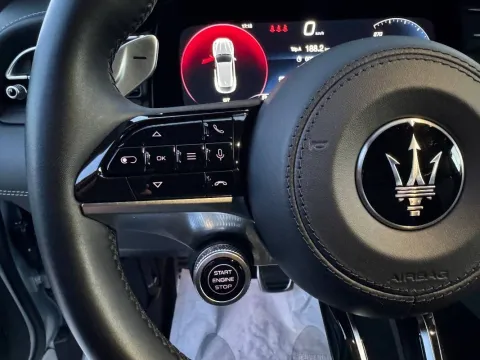 Maserati Grecale 2.0 mhev Modena 330cv auto - Immagine 8