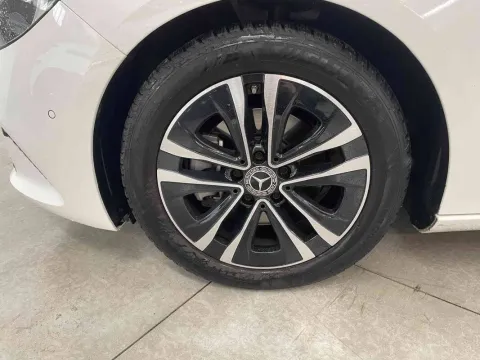 Mercedes B 180 d AMG Line Premium auto - Immagine 5