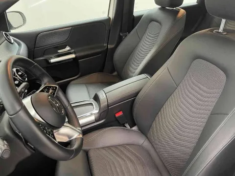 Mercedes B 180 d AMG Line Premium auto - Immagine 6