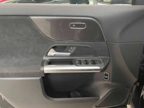 Mercedes GLA 200 d AMG Line Premium Plus auto - Immagine 13