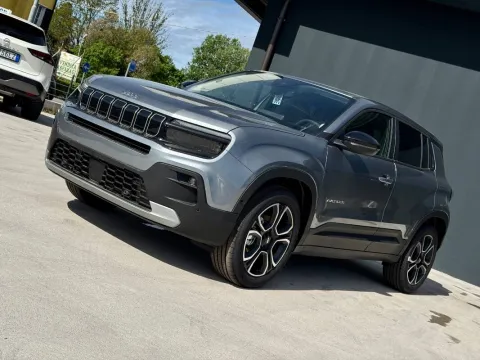 Jeep Avenger 1.2 turbo Summit fwd 100cv - Immagine 1